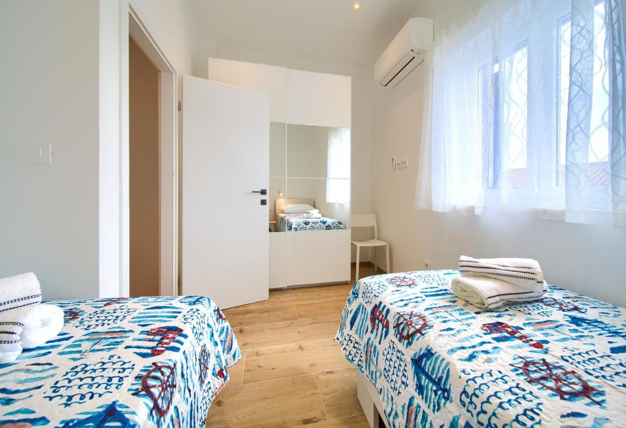 Apartman Placa Njivice Dış mekan fotoğraf